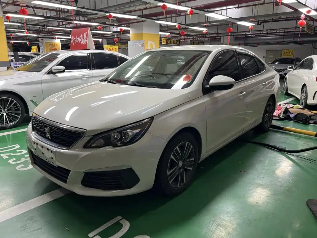 Peugeot 308 2016 1.6L automatic fashion version купить на сайте DeffCars