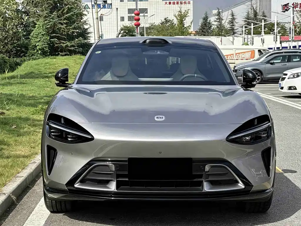YU7 2025 Rear Drive Long Range Edition купить на сайте DeffCars
