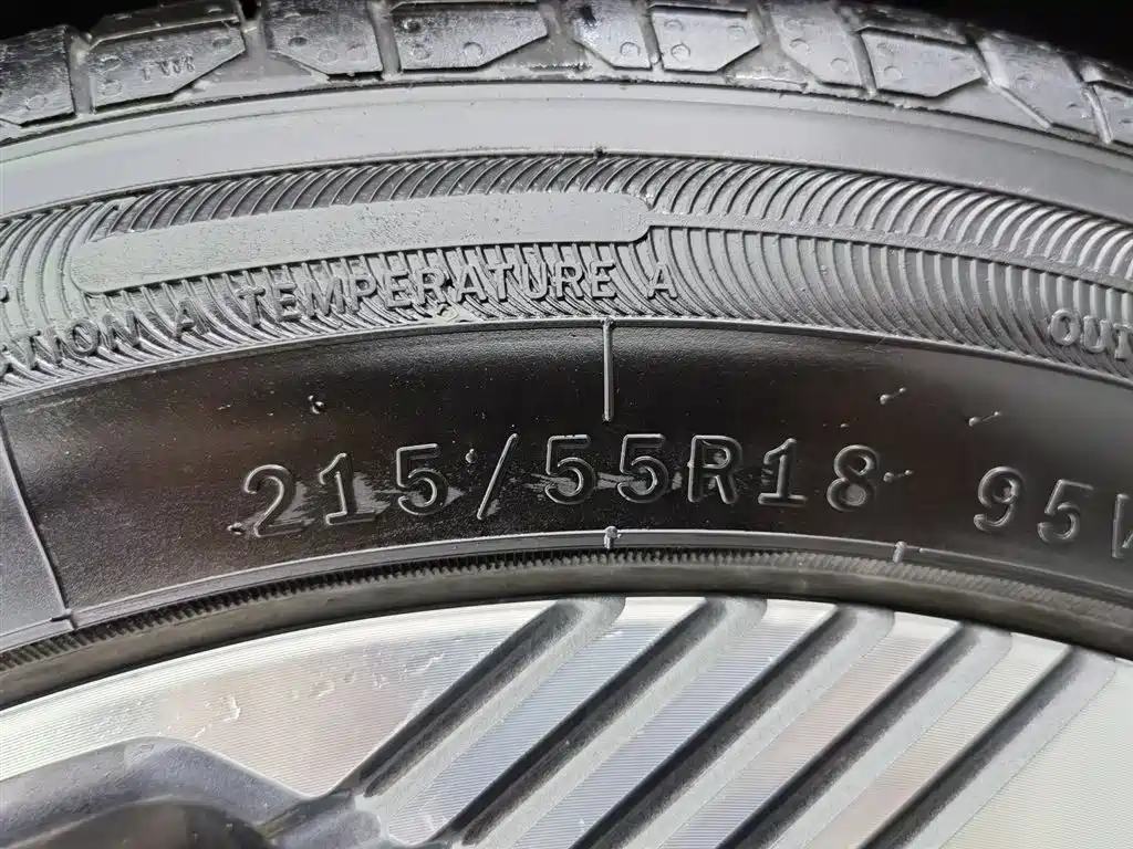 Lynk & Co 06 2023 Remix 1.5T Pro купить на сайте DeffCars