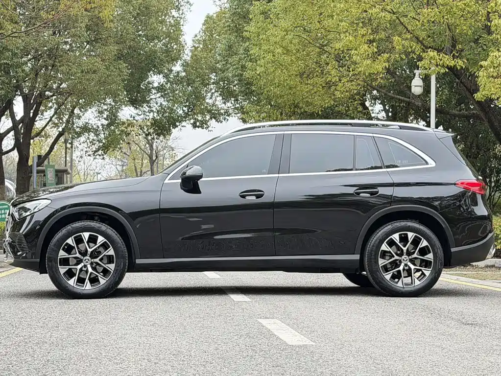 Mercedes-Benz GLC 2025 GLC 260 L 4MATIC Dynamic купить на сайте DeffCars