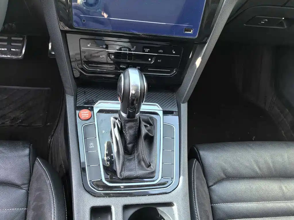 Magotan 2020 330TSI DSG Leading купить на сайте DeffCars
