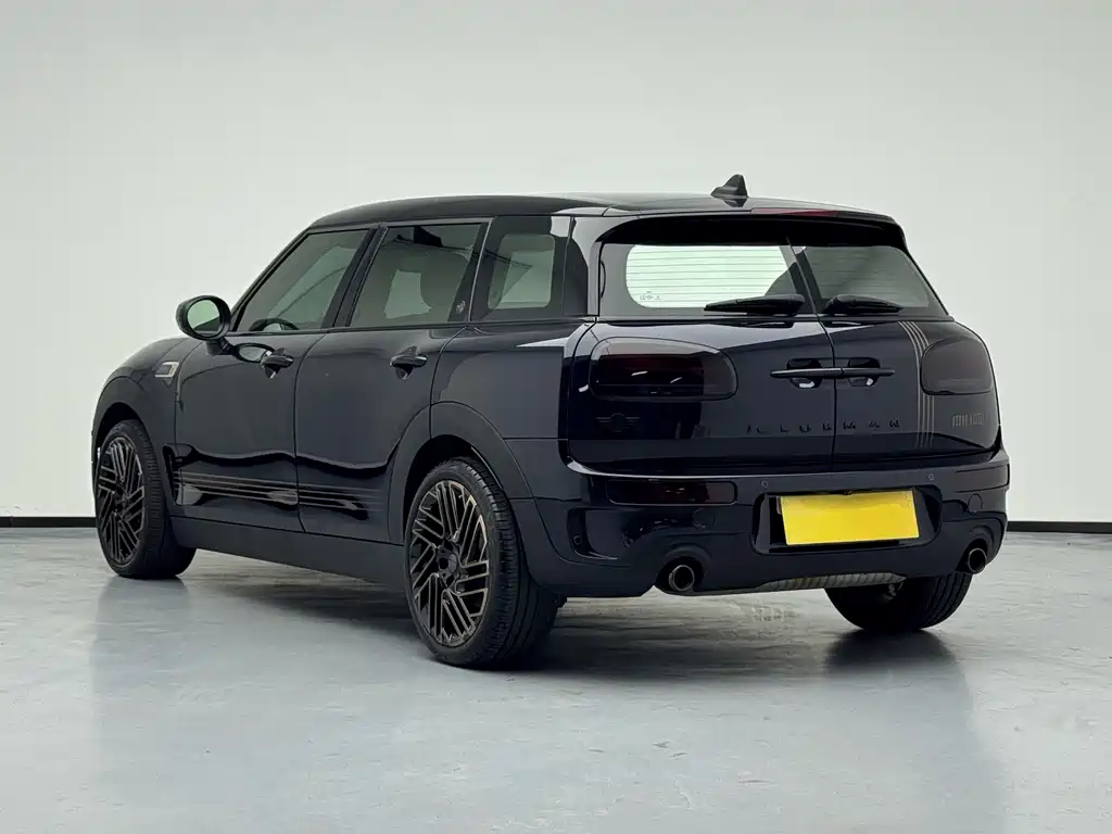 MINI CLUBMAN 2023 Final Edition The last gentleman commemorative edition купить на сайте DeffCars