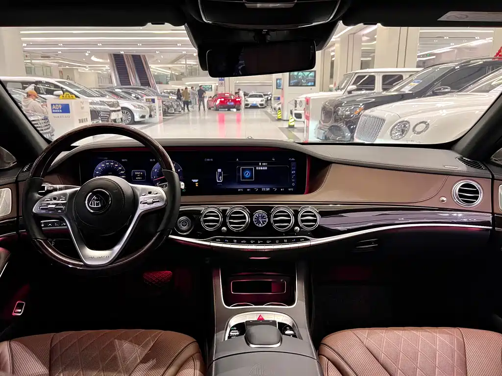 Maybach S-Class 2019 S 560 4MATIC купить на сайте DeffCars