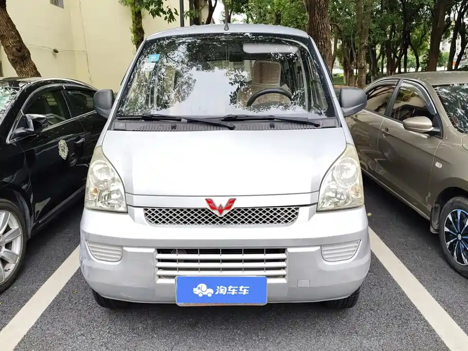 Wuling Rongguang 2017 1.5L extended basic model купить на сайте DeffCars