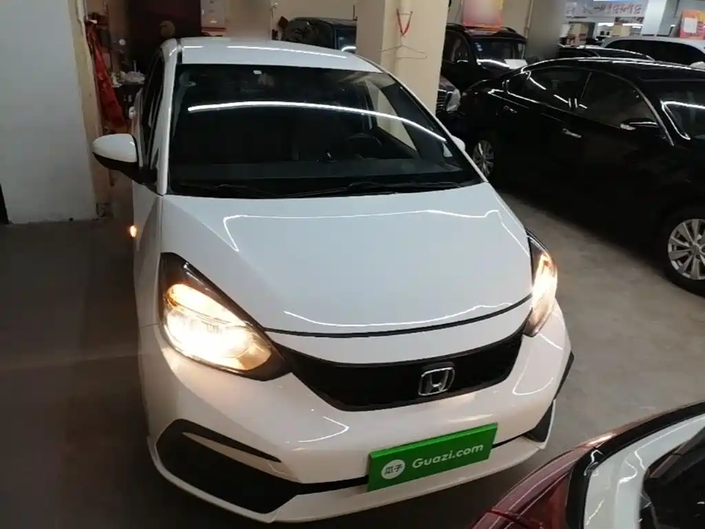Fit 2021 1.5L CVT Trendy Edition купить на сайте DeffCars