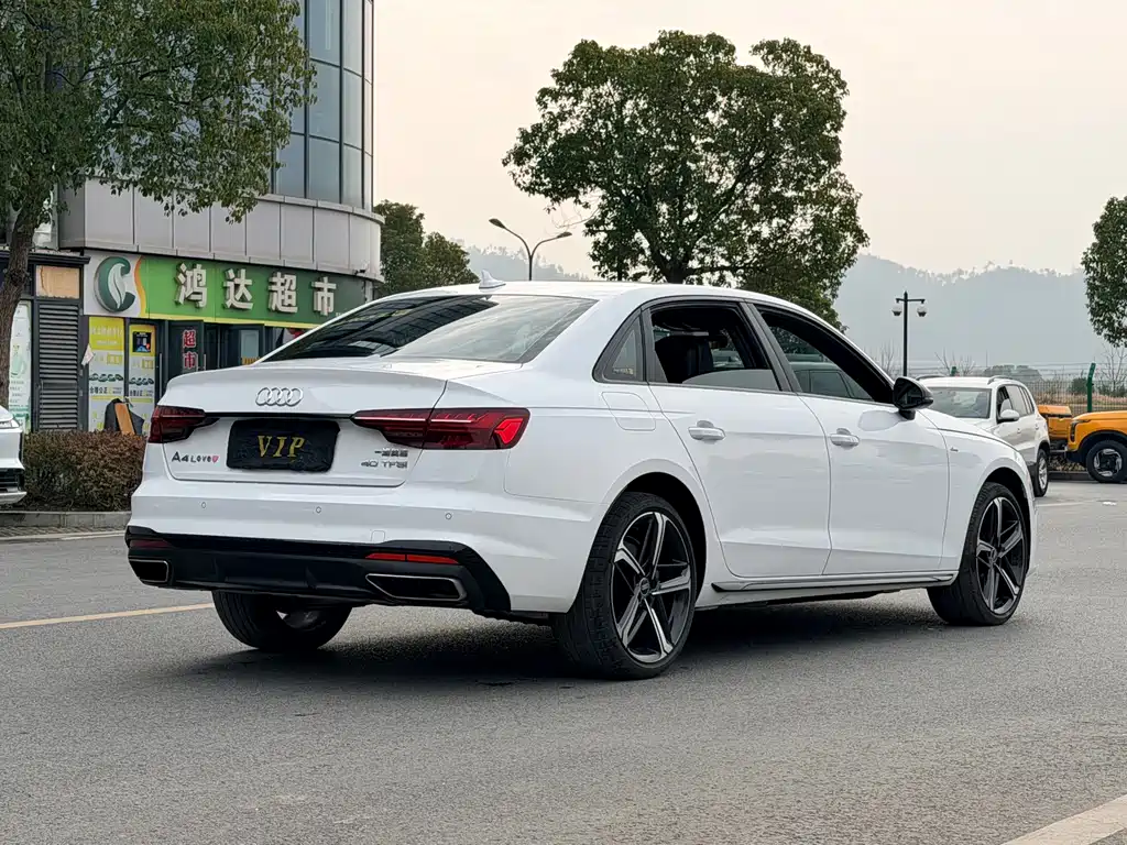 Audi A4L 2024 40 TFSI luxury and dynamic model купить на сайте DeffCars