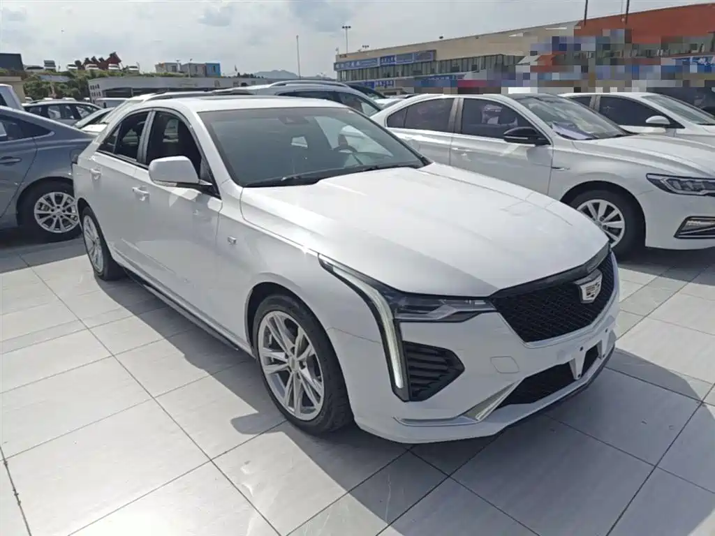Cadillac CT4 2021 28T Fashion Model купить на сайте DeffCars