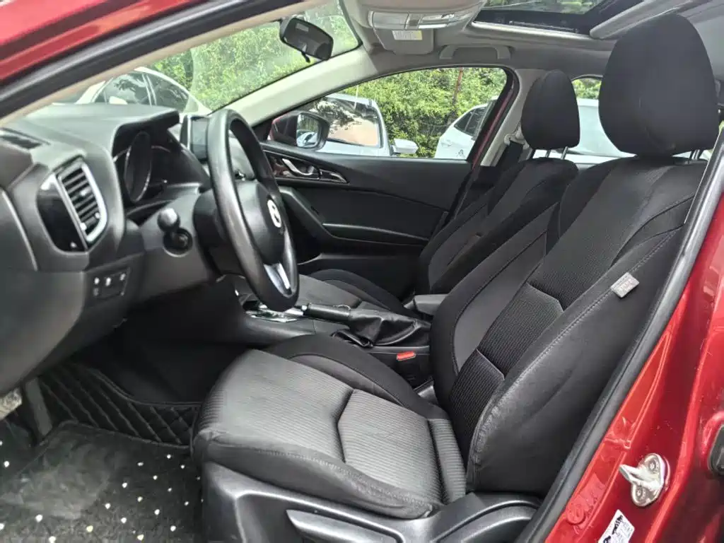 Mazda3 Angkesela 2014 sedan 1.5L automatic luxury model купить на сайте DeffCars