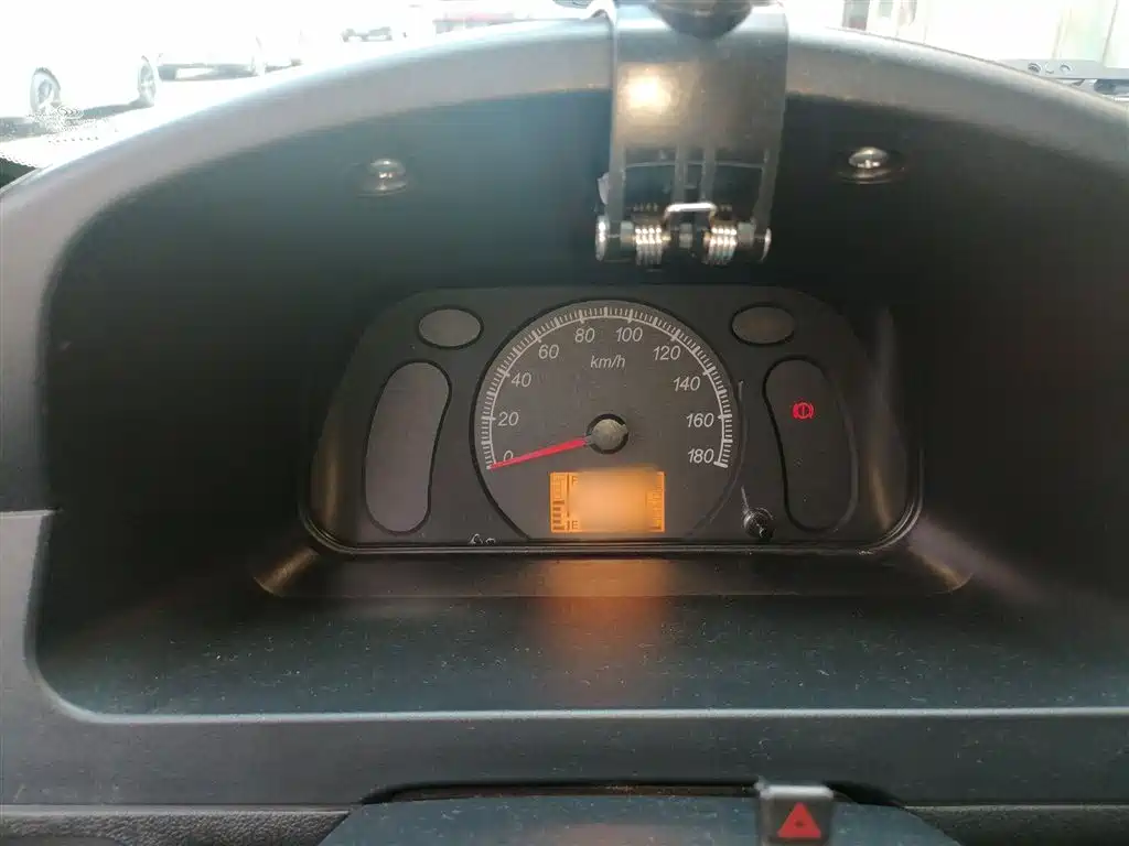 Wuling Zhiguang 2020 1.2L Practical National VI LSI купить на сайте DeffCars