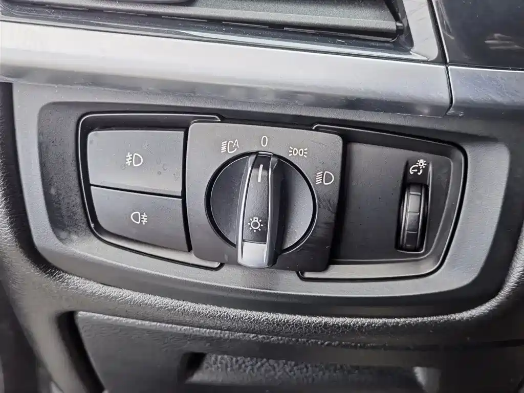 BMW X5 imported 2014 xDrive35i elegant model купить на сайте DeffCars
