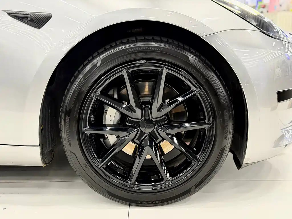 Model 3 2021款 标准续航后驱升级版 3D6 купить на сайте DeffCars