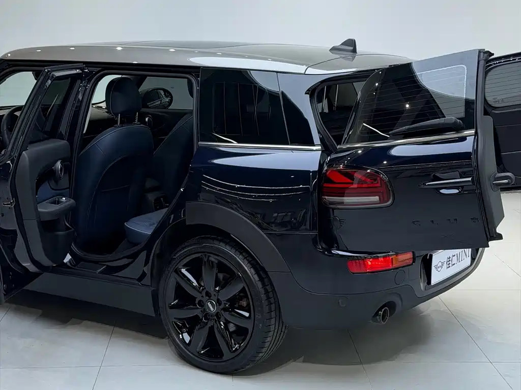 MINI CLUBMAN 2022 facelift 1.5T COOPER connoisseur купить на сайте DeffCars
