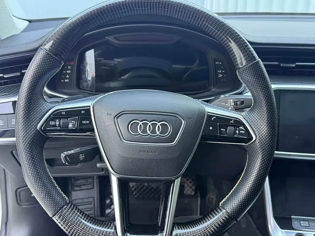 Audi A7 2021 45 TFSI Premium Selection купить на сайте DeffCars