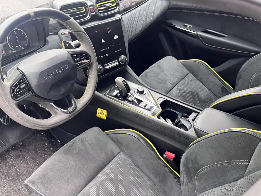 Lynk & Co 03 2019 03+ 2.0TD Automatic Wind Control Edition купить на сайте DeffCars