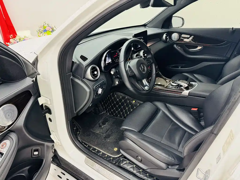 Mercedes-Benz GLC 2019 facelift GLC 260 L 4MATIC luxury model купить на сайте DeffCars