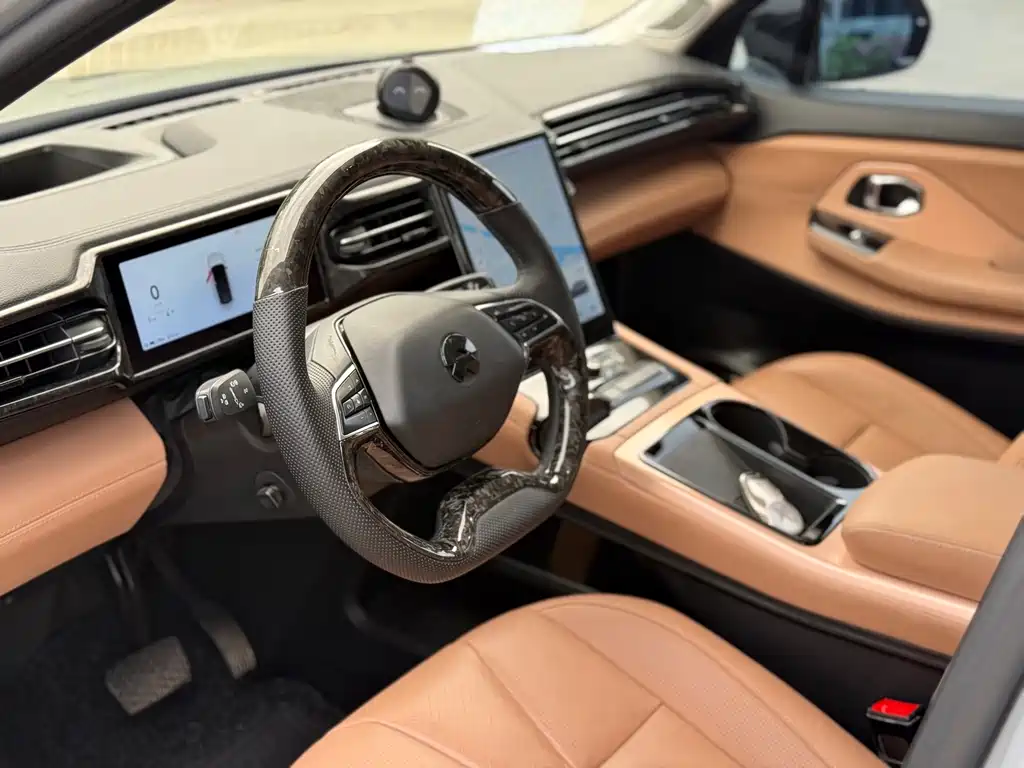 NIO ES8 2020 485KM six-seater version купить на сайте DeffCars