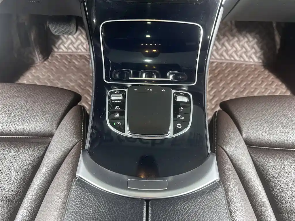 Mercedes-Benz GLC 2022 facelift three GLC 260 L 4MATIC dynamic type купить на сайте DeffCars
