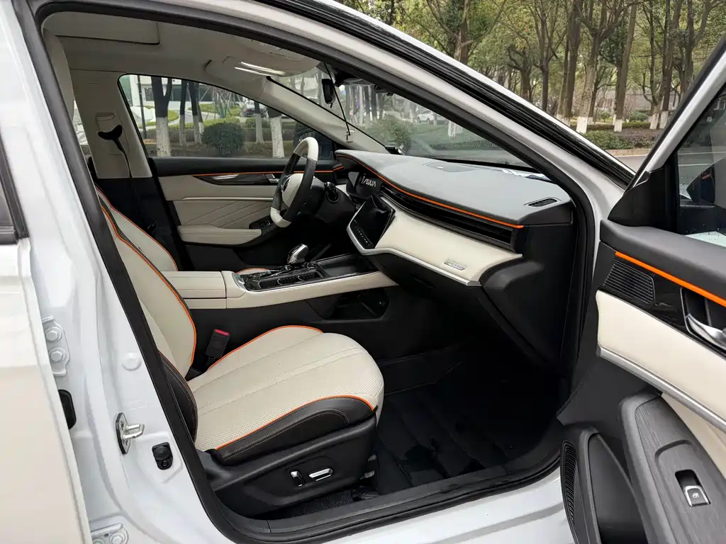 Yixuan max 2023 1.5T Extraordinary Daddy Edition купить на сайте DeffCars