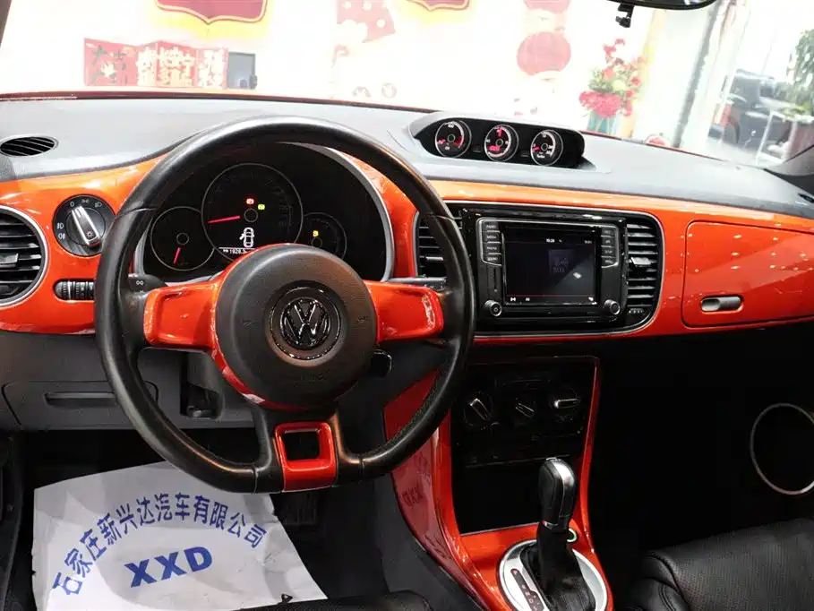 Beetle 2018 180TSI Ledong Orange Edition купить на сайте DeffCars
