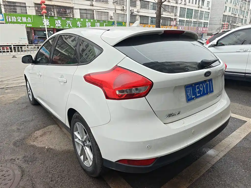 Focus 2018 hatchback classic 1.6L automatic stylish smart mobility version купить на сайте DeffCars