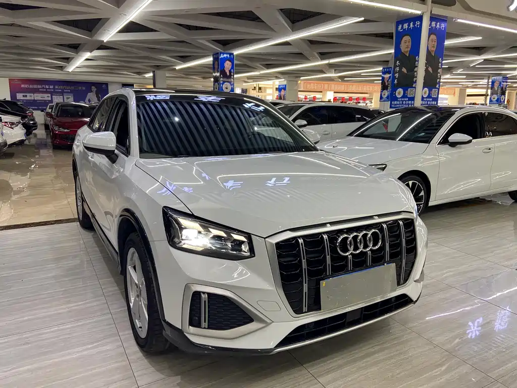 Audi Q2L 2022 35 TFSI Enterprising and Elegant Model купить на сайте DeffCars