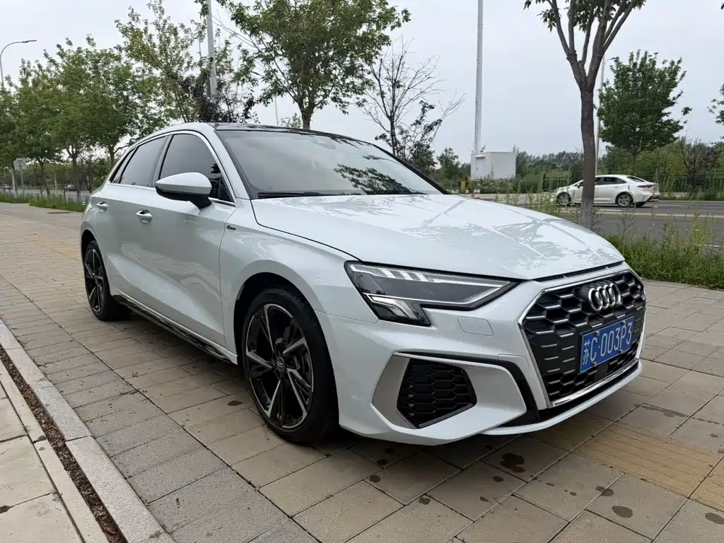 Audi A3 2022 Sportback 35 TFSI stylish and sporty купить на сайте DeffCars