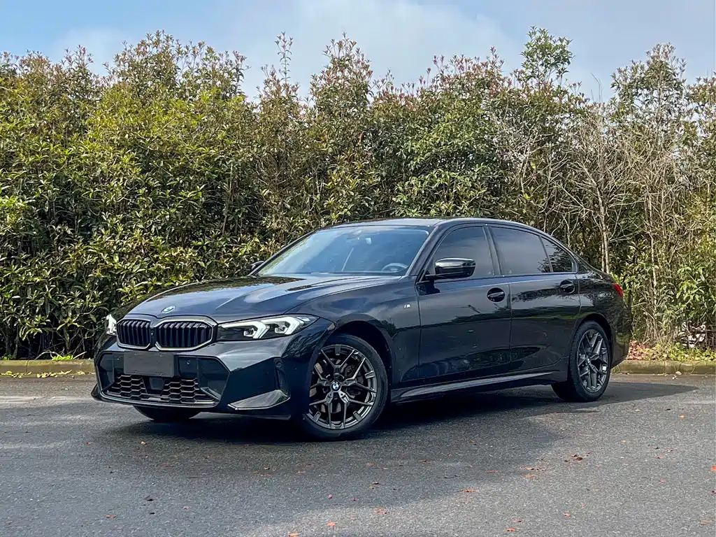 BMW 3 Series 2025 330Li M Sports Night Package купить на сайте DeffCars