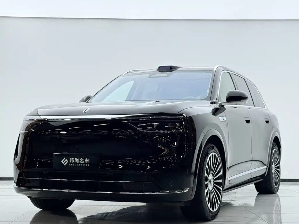 Wenjie M8 2025 extended range Ultra version 53.4kWh 6-seat version 192-line lidar) купить на сайте DeffCars