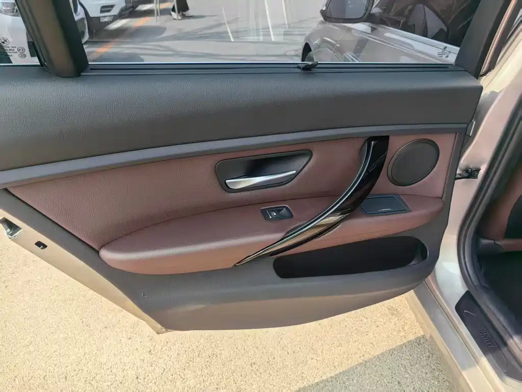 BMW 3 Series 2019 320Li Fashion Model купить на сайте DeffCars