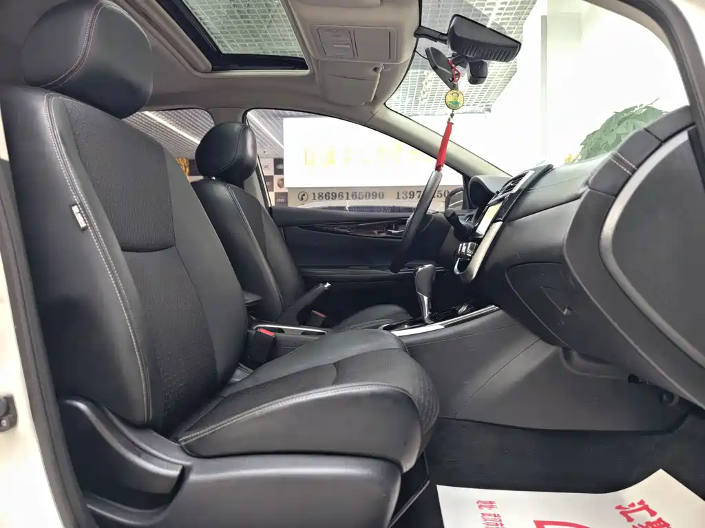 Tiida 2020 1.6L CVT Smart Travel Edition купить на сайте DeffCars