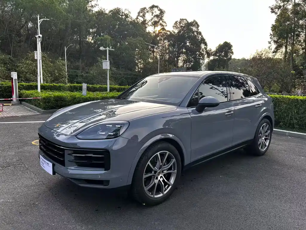 Cayenne 2025 Cayenne 3.0T купить на сайте DeffCars
