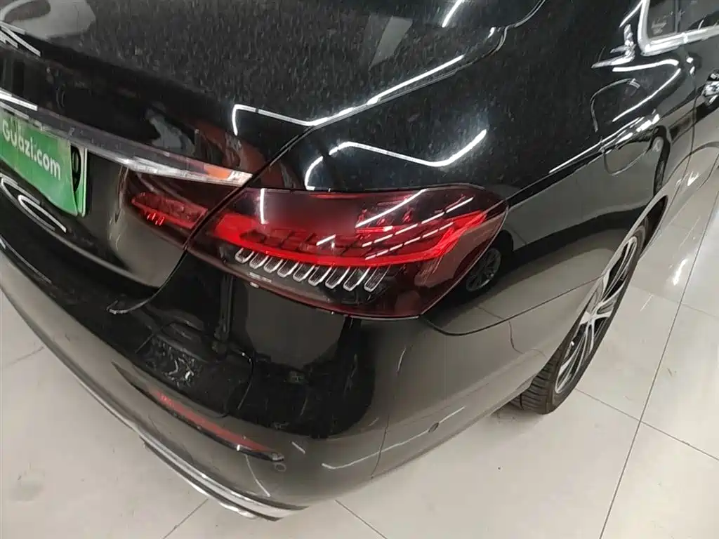 Mercedes-Benz E-Class New Energy 2022 Model 2 E 350 e L plug-in hybrid sedan купить на сайте DeffCars