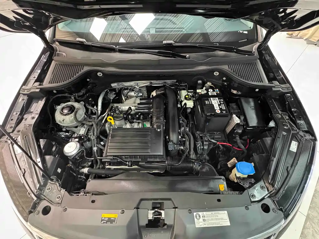 Karoq 2022 TSI280 Smart Edition купить на сайте DeffCars