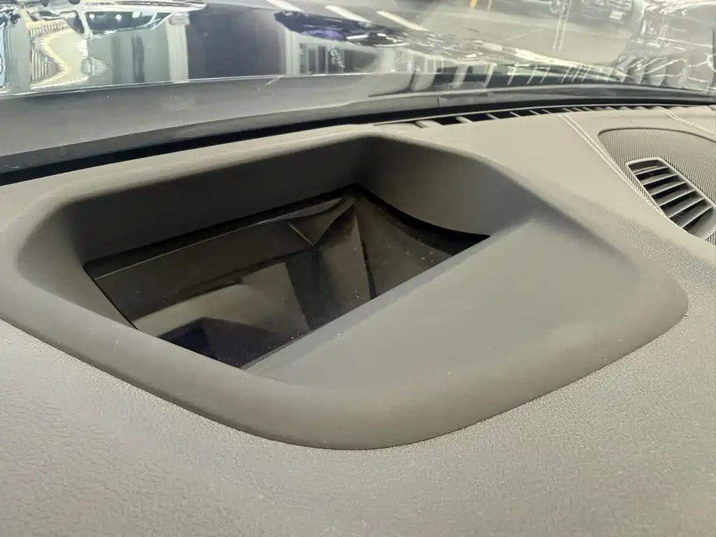 BMW 5 Series 2021 Facelift 530Li Exclusive M Sports Package купить на сайте DeffCars