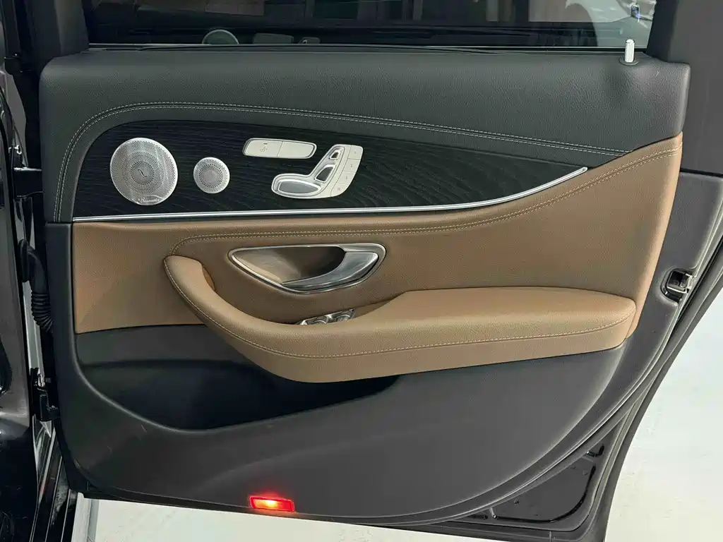 Mercedes-Benz E-Class 2019 facelift E 300 L luxury model купить на сайте DeffCars