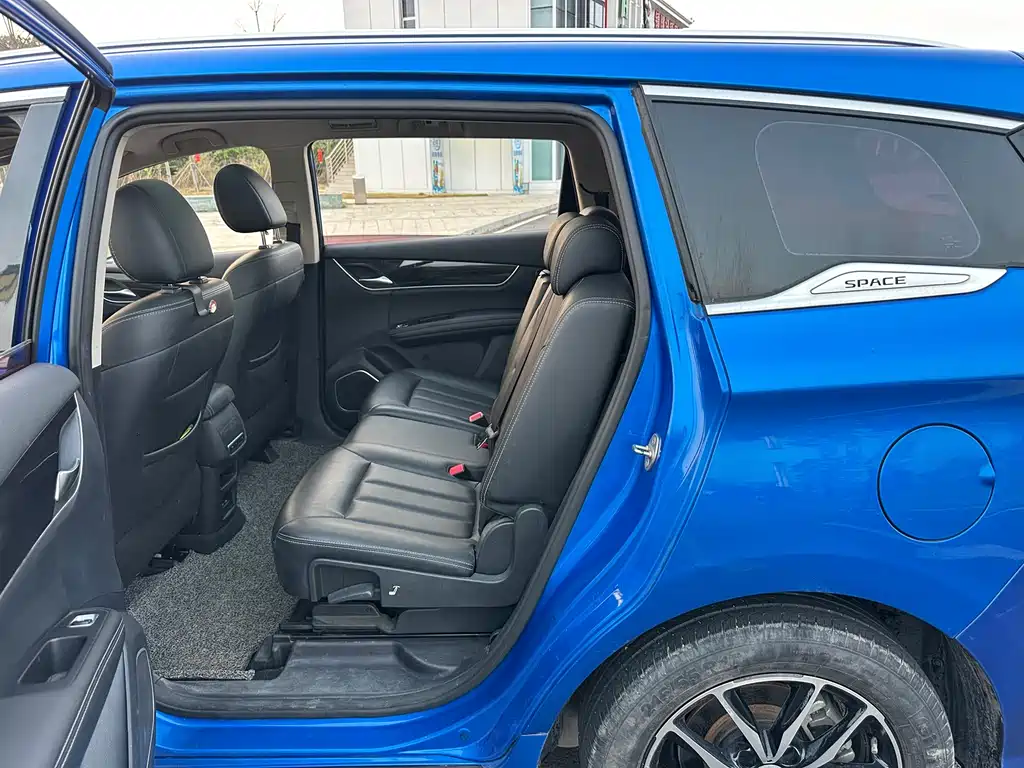 Song MAX 2017 1.5T automatic smart connection premium model 7 seats купить на сайте DeffCars