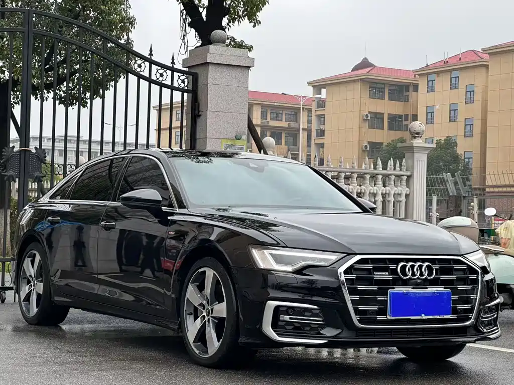 Audi A6L 2023 45 TFSI Premium Dynamic Model купить на сайте DeffCars