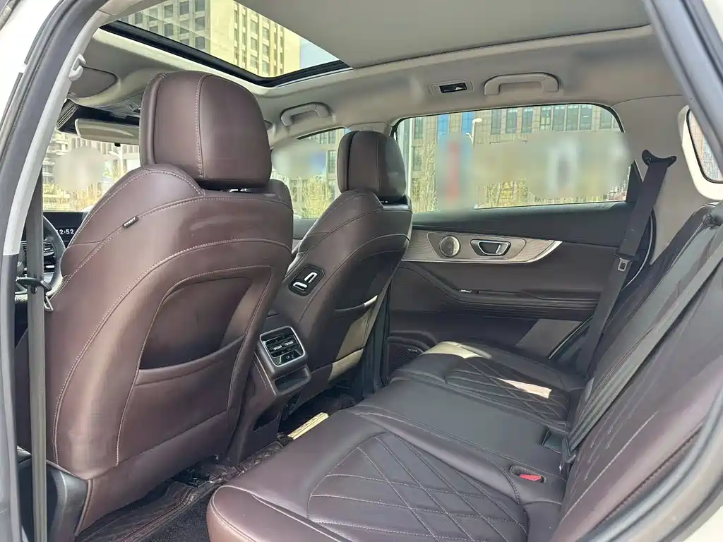 Tiggo 8 PRO 2024 Champion Edition 390T 2WD Peak Edition 5 seats купить на сайте DeffCars