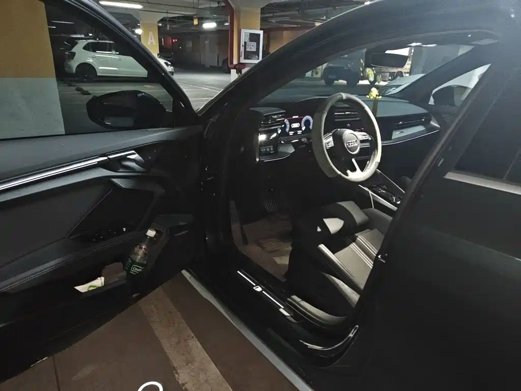 Audi A3 2023 facelift Sportback 35 TFSI stylish and sporty купить на сайте DeffCars