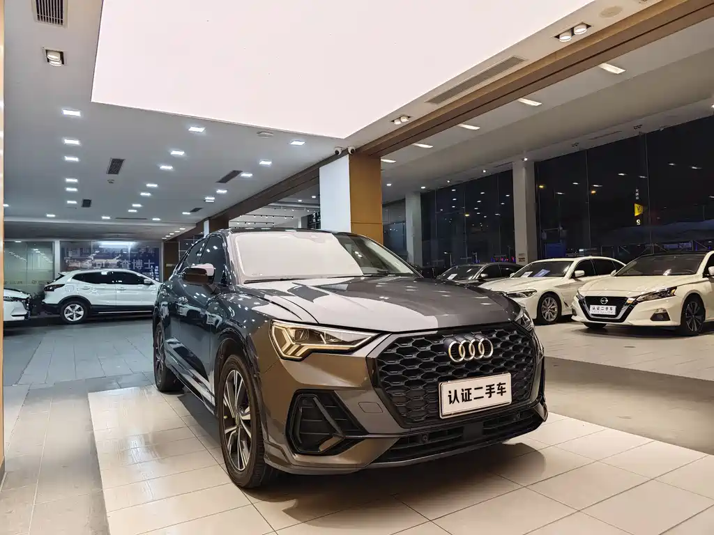 Audi Q3 Sportback 2020 40 TFSI Fashion купить на сайте DeffCars