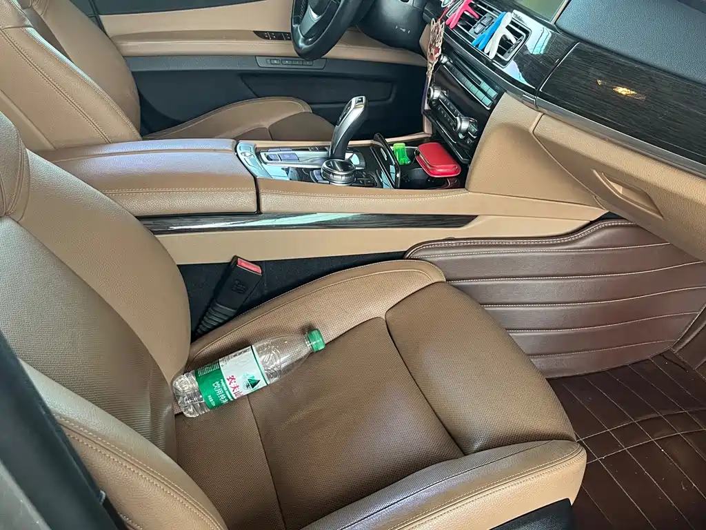 BMW 7 Series 2013 730Li Luxury купить на сайте DeffCars