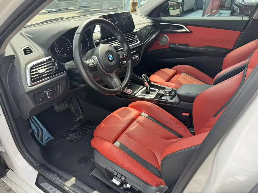 BMW 1 Series 2021 125i M Sports Night Edition купить на сайте DeffCars