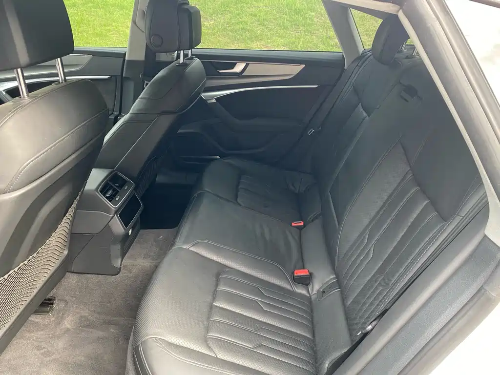 Audi A7 2019 55 TFSI quattro competition version купить на сайте DeffCars