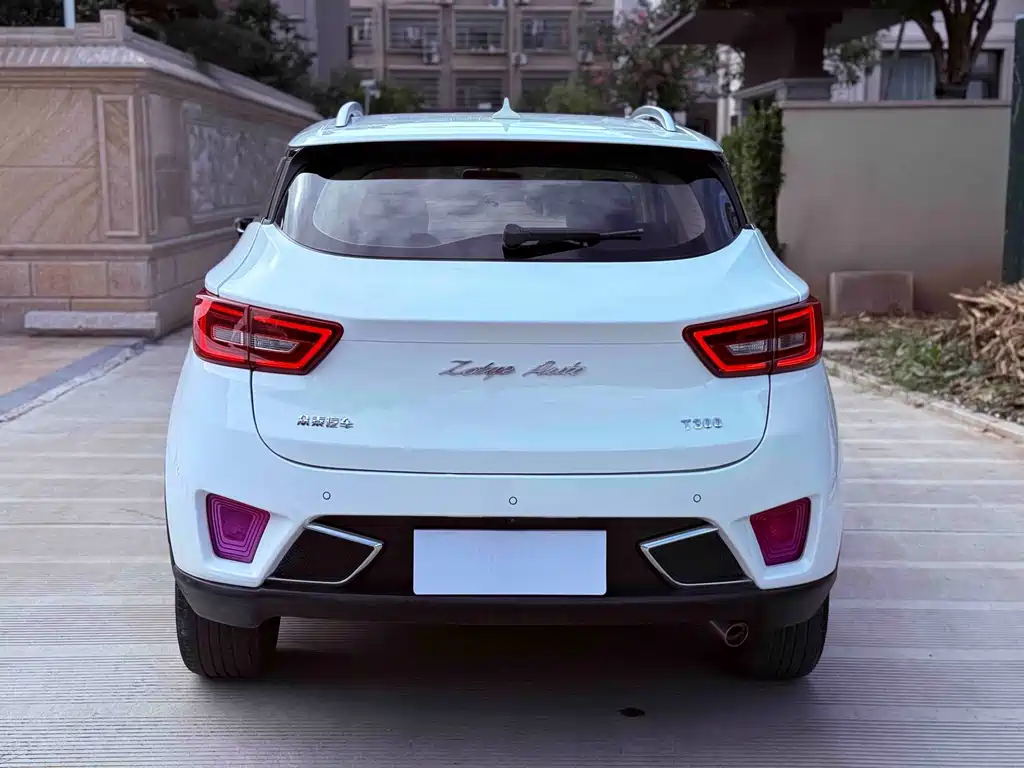 Zotye T300 2017 1.5T CVT premium model купить на сайте DeffCars