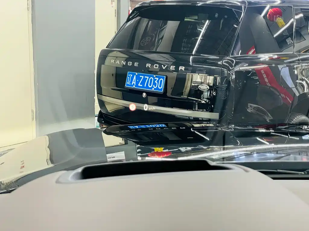 Range Rover 2022 3.0 L6 400PS Legendary Extended Classic Edition купить на сайте DeffCars