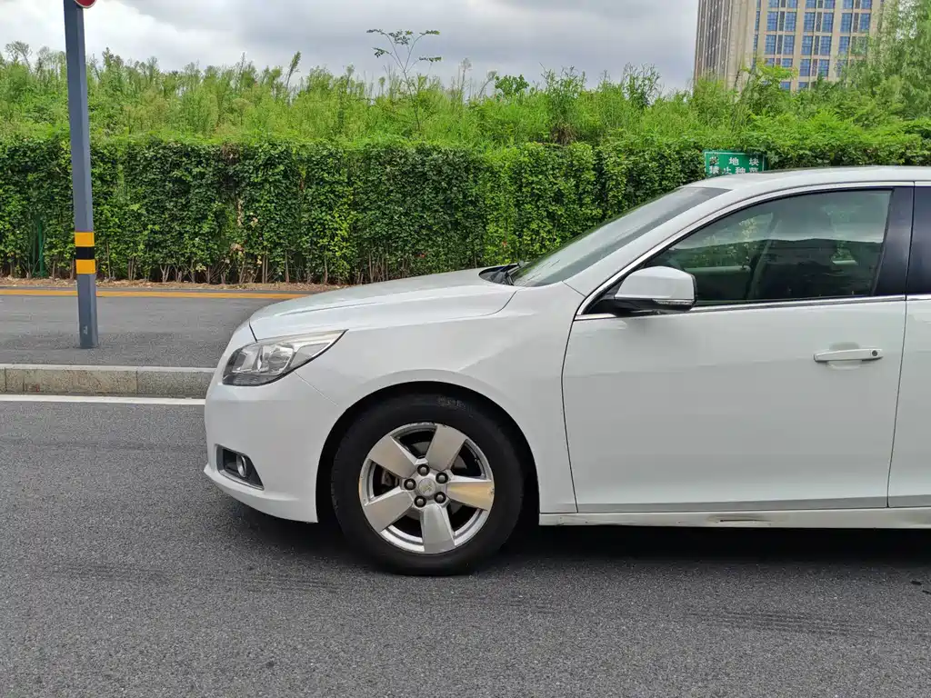 Malibu 2014 2.0L automatic comfort version купить на сайте DeffCars