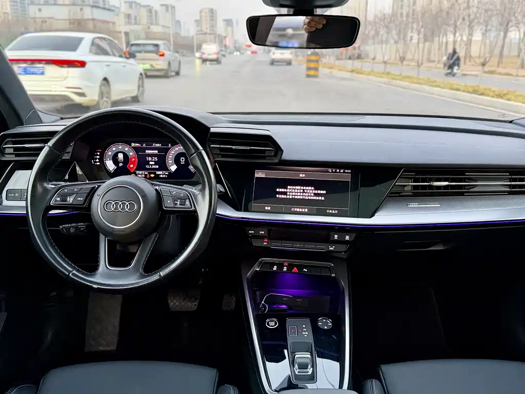 Audi A3 2024 Sportback 35 TFSI stylish and sporty купить на сайте DeffCars