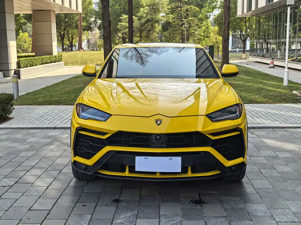 Urus 2021 4.0T V8 купить на сайте DeffCars
