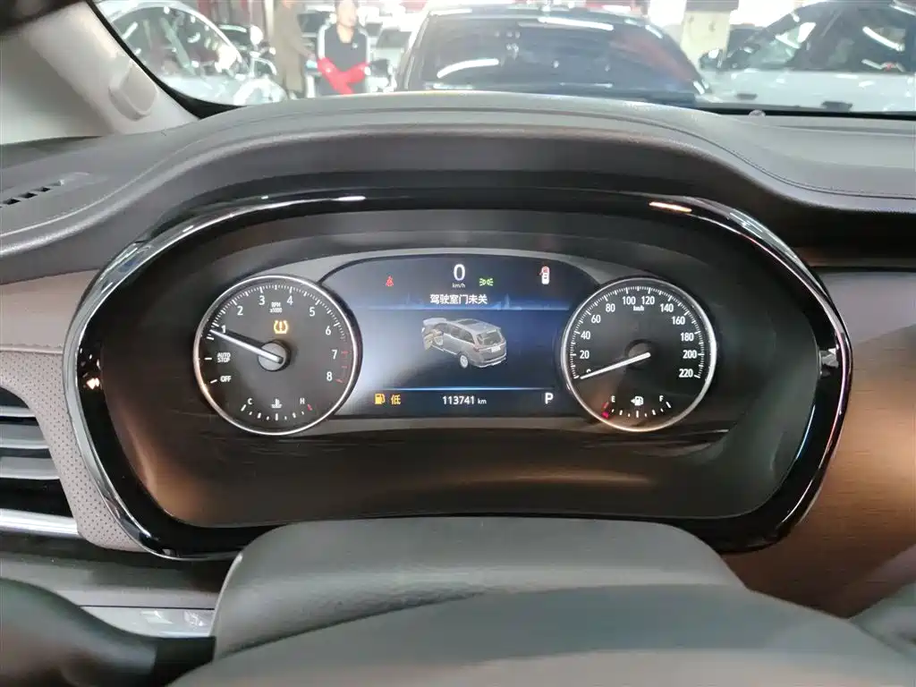 Buick GL8 2022 Land Business Class 652T Luxury купить на сайте DeffCars