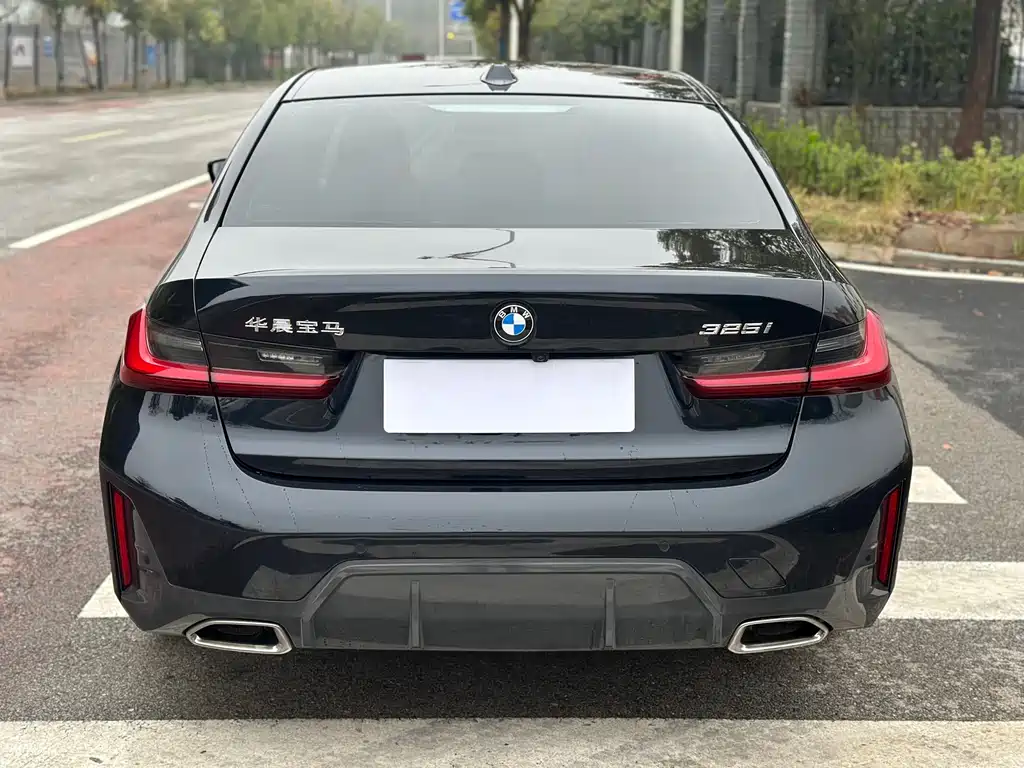 BMW 3 Series 2024 325i M Sports Package купить на сайте DeffCars